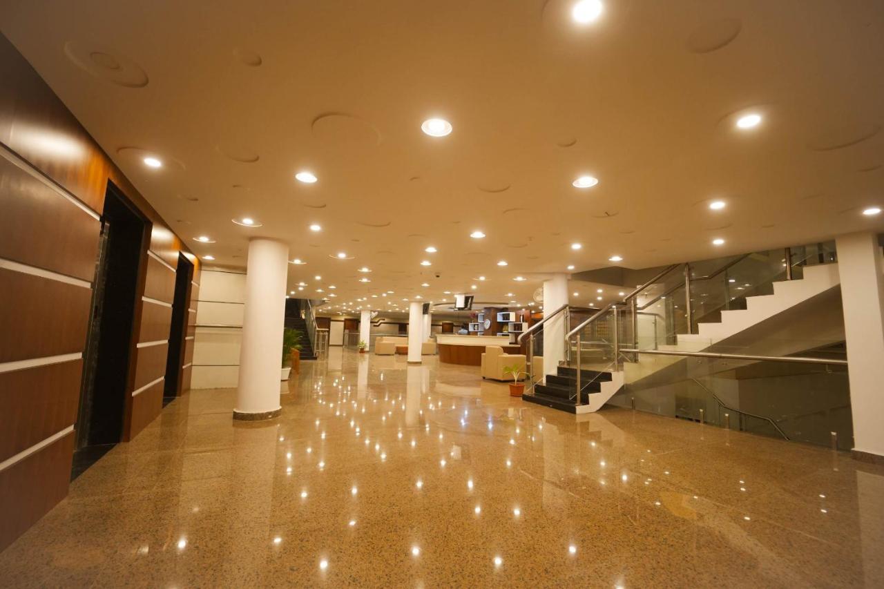 Bigmall Residency 호텔 Kannangad 외부 사진